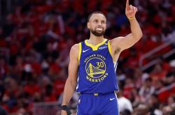 AYXapp下载-包含夏蒂略家乡球队蒙彼利埃大胜，排名暂时升至第五的词条