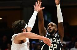 爱游戏在线-雄鹿逆转上海队，欧文关键制胜