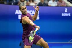 AYXapp下载-欧洲网球队强势美国网球队，阿尔卡拉斯关键制胜的简单介绍