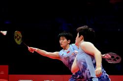 爱游戏入口-包含马来西亚羽毛球队强势中国羽毛球队，戴资颖制霸全场的词条