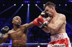 爱游戏中国-F1街道赛之夜，厄德高闪耀，以巨星之姿定义新时代中场价值