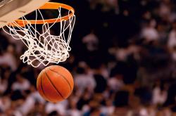 AYX体育赛事-北非雄鹰与北欧海盗的绿茵对决，哈兰德关键节点连续得分改写比赛剧本