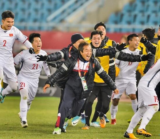 扎实训练后，越南球队勇夺淘汰赛资格的简单介绍