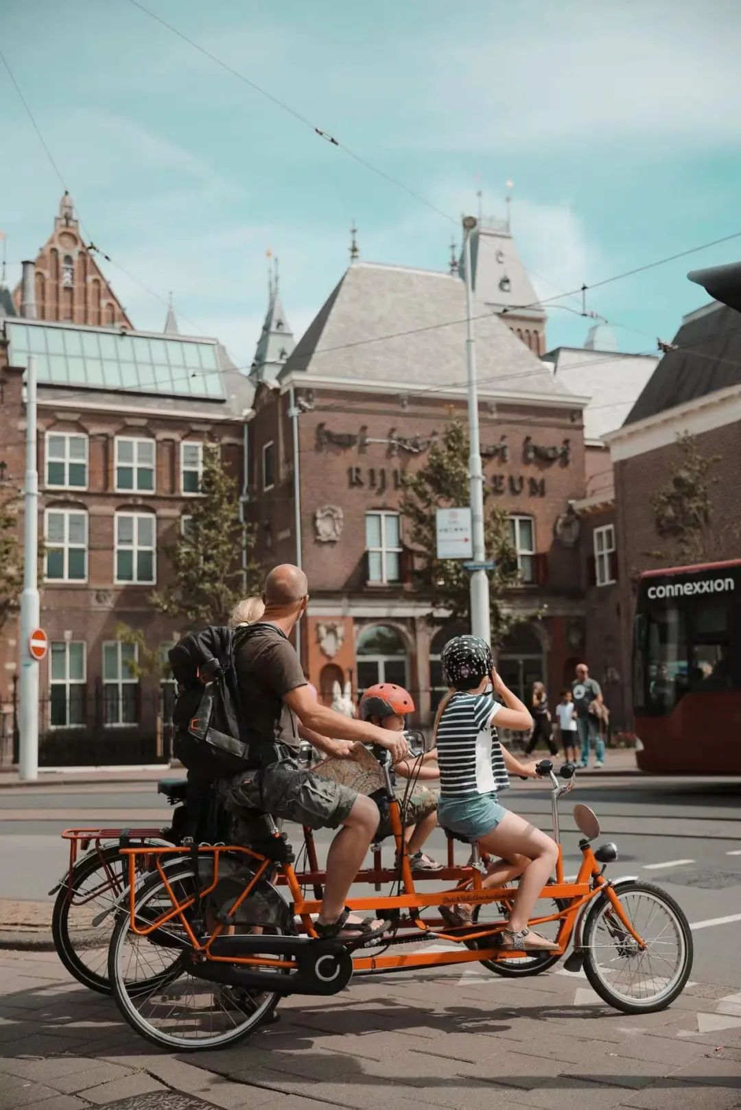 荷兰自行车运动员逐梦夺金，东京热闹透顶的简单介绍