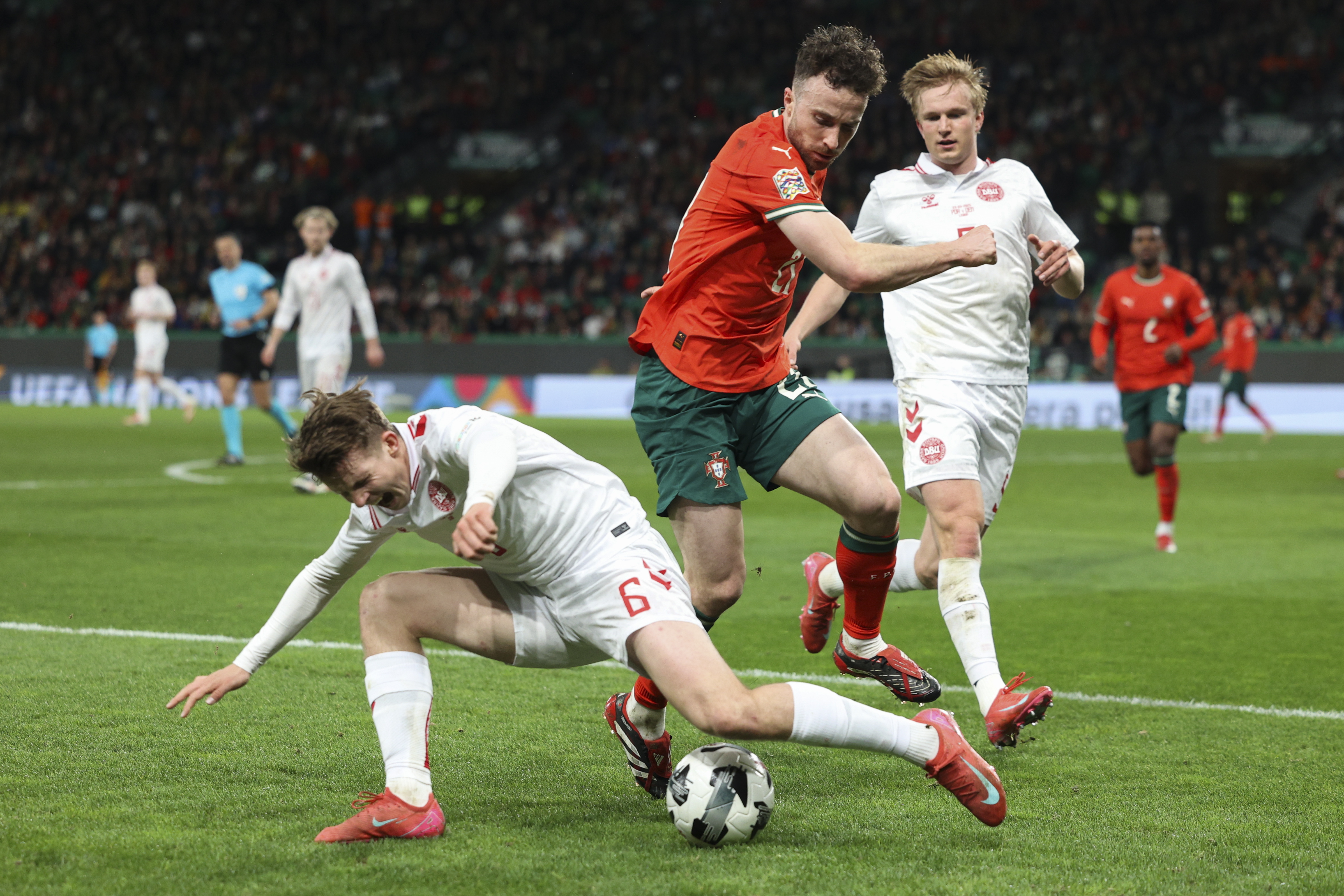 包含奥地利逆袭晋级,成功赢得欧国联淘汰赛的词条 包含奥地利逆袭晋级,成功赢得欧国联淘汰赛的词条