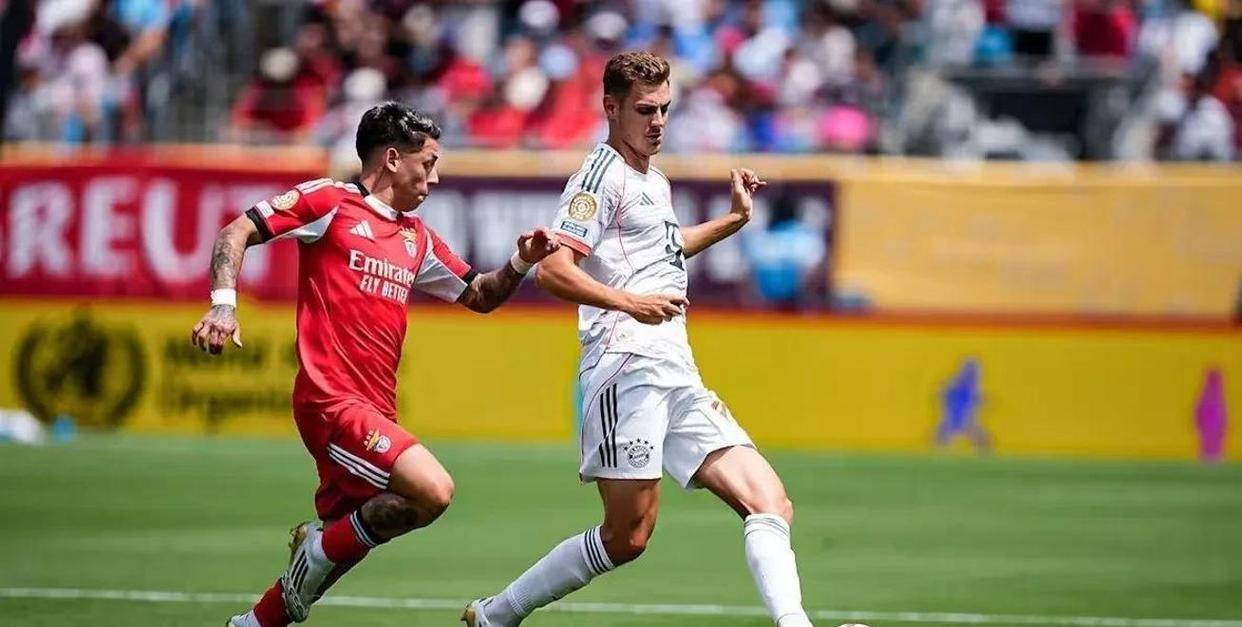 本菲卡成功晋级,小组出线形势明朗 本菲卡成功晋级,小组出线形势明朗