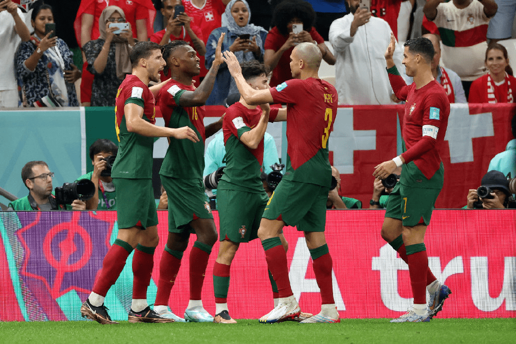 包含八强赛中出现黑马,欧国联强队需谨慎对待晋级之路的词条 包含八强赛中出现黑马,欧国联强队需谨慎对待晋级之路的词条