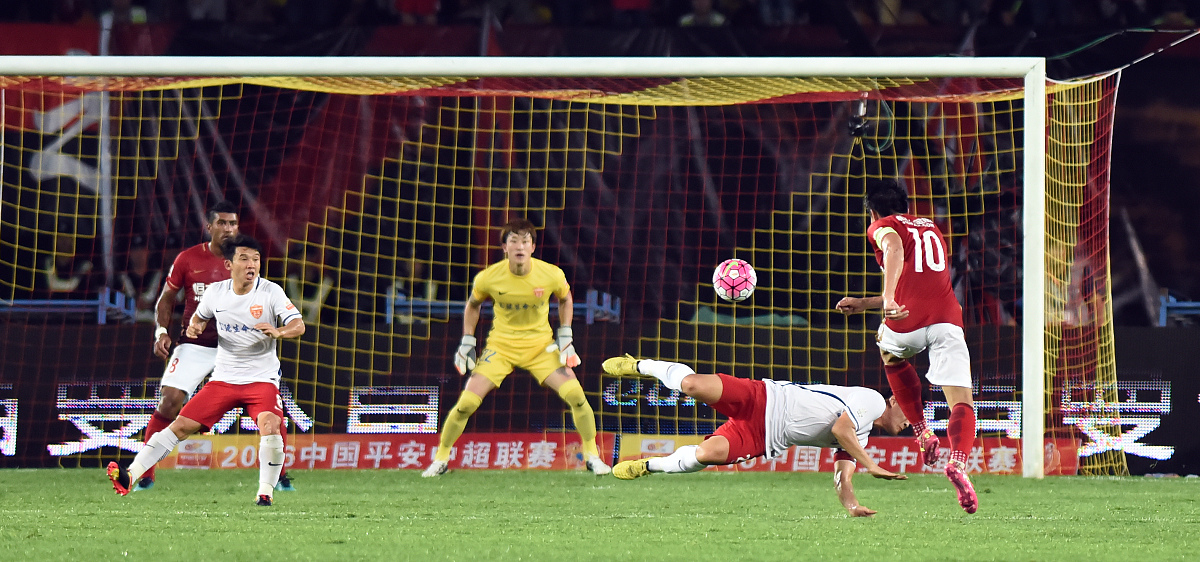 马塞洛传射,皇马逆转曼联晋级亚冠半决赛的简单介绍 马塞洛传射,皇马逆转曼联晋级亚冠半决赛的简单介绍