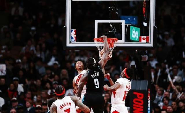 马刺客场赢球,终结灰熊主场不败 马刺客场赢球,终结灰熊主场不败