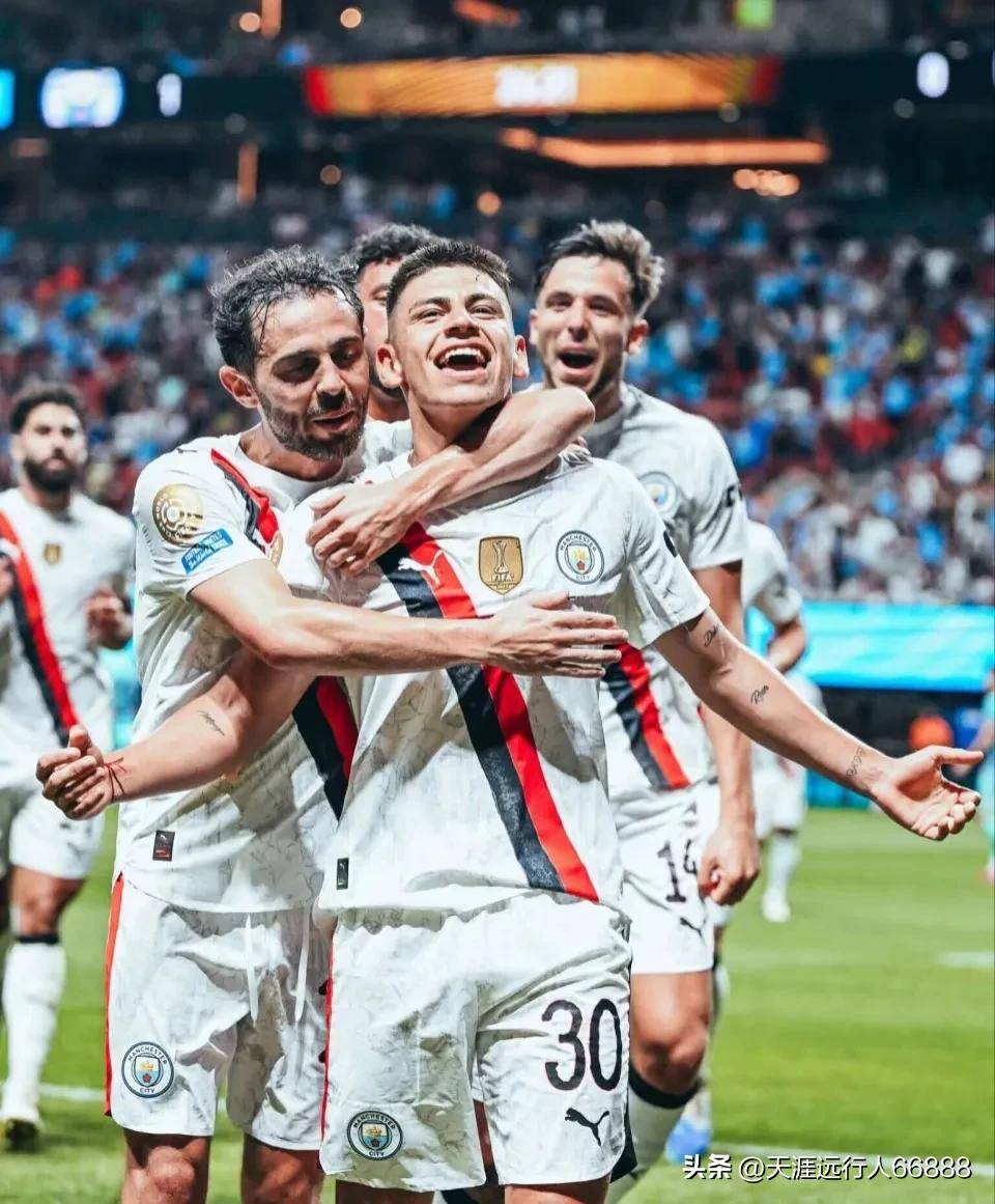 马德里球队实力碾压,稳居积分榜榜首的简单介绍 马德里球队实力碾压,稳居积分榜榜首的简单介绍