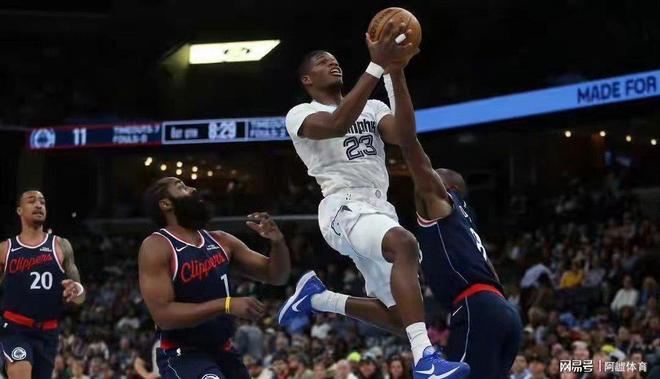 灰熊主场惜败灰熊,保持不败纪录不败的简单介绍 灰熊主场惜败灰熊,保持不败纪录不败的简单介绍