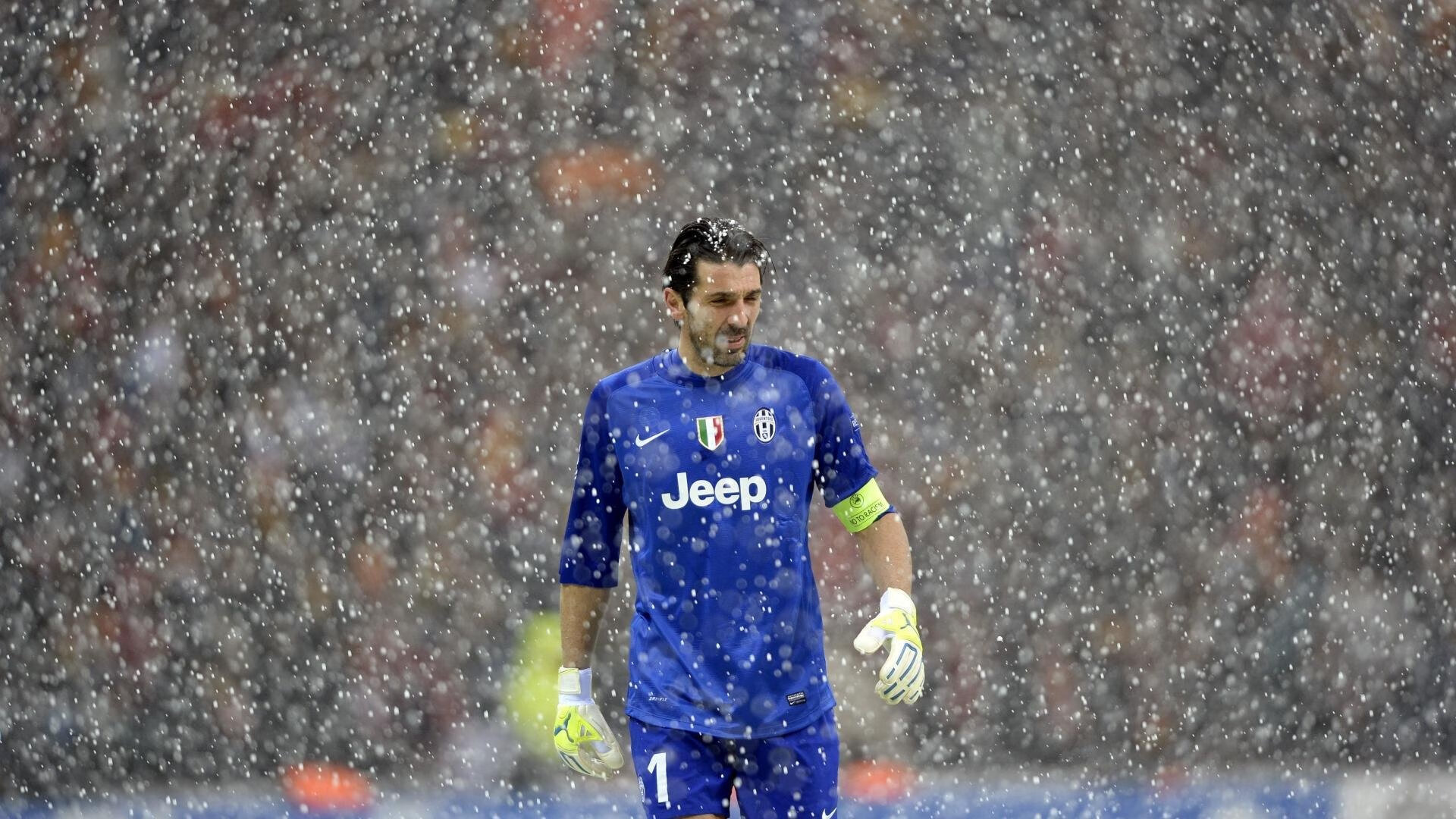 北美风暴，从美加墨世界杯焦点战到76人绝杀猛龙，体育精神的跨洲交响